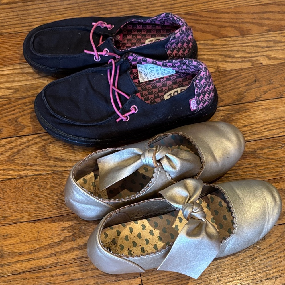 Shoe Bundle - Picture 5 of 10